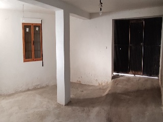 Calle Cazadores 16