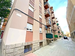 Calle Juan De Garay 3 Portal 2 Escalera 1 Planta 4 Puerta Dr 3