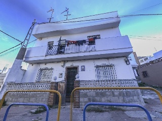 Piso en venta en Algeciras de 69  m²