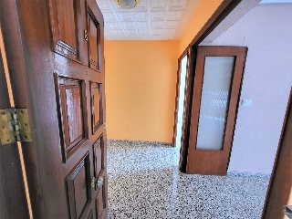 Av España 78 4 8 16