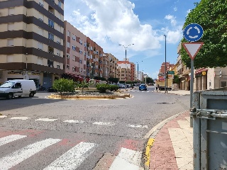 Av España 78 4 8 19