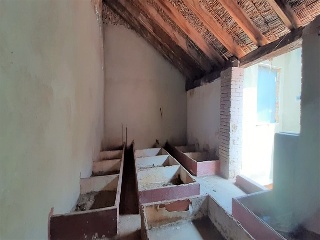 Calle De Sant Bernat 5 000 0 0 8