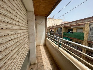 Calle Luna 8 3 1 5