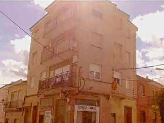 Piso en venta en Villatobas de 100  m²