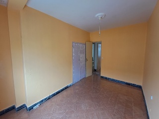 Avenida Pias 21  Escalera 1 Planta 3 Puerta A 15