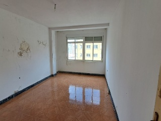 Avenida Pias 21  Escalera 1 Planta 3 Puerta A 17