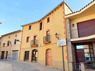 Pisos banco Sant Feliu Sasserra