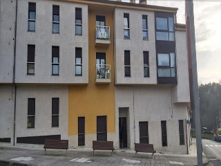 Pisos banco Lalín
