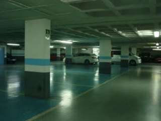 Plazas de Garaje en Cl/ Armando Palacios Valdés, Valencia 3