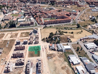 Suelo urbano en C/ María Luisa Menéndez Calleja 3