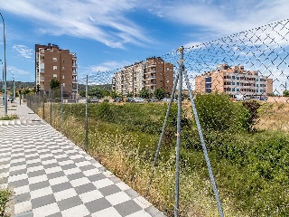 Suelo urbano en C/ María Luisa Menéndez Calleja 16