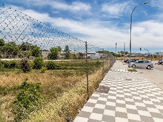 Suelo urbano en C/ María Luisa Menéndez Calleja 20