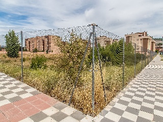 Suelo urbano en C/ María Luisa Menéndez Calleja 24