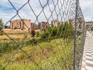 Suelo urbano en C/ María Luisa Menéndez Calleja 26