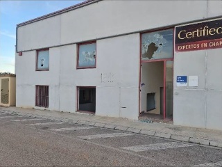 Nave Industrial situada en Alzira 2
