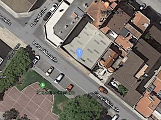 Edificio de viviendas, local y garajes en C/ Montells - Amposta -    3