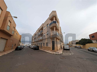 Piso en venta en Roquetas De Mar de 80  m²