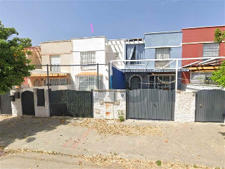 Unifamiliar en venta en Gerena de 114  m²