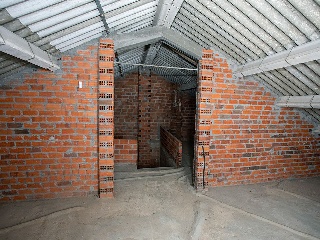 Del Molino 16