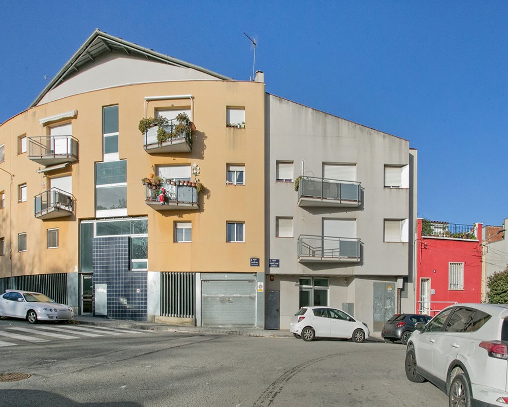 Calle Francesc Layret,De 20  Escalera 3 Planta 1 Puerta 1