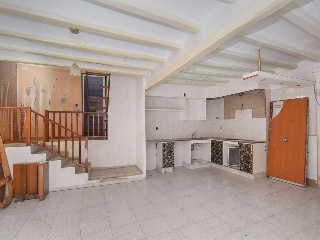 Pietat 12