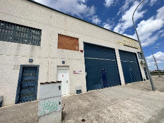 INDUSTRIA, DE LA 15