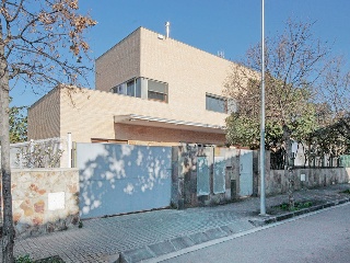 Otros en venta en Barberà Del Vallès de 410  m²