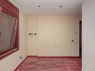 Chalet independiente en C/ Les Roquetes Esq. C/ Joan D´Asturias, Barberà del Vallès (Barcelona) 13