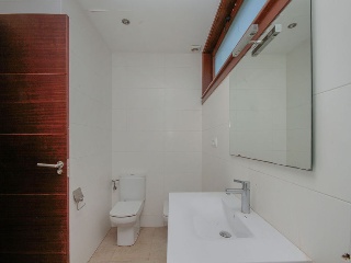 Chalet independiente en C/ Les Roquetes Esq. C/ Joan D´Asturias, Barberà del Vallès (Barcelona) 23
