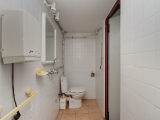 Chalet independiente en C/ Les Roquetes Esq. C/ Joan D´Asturias, Barberà del Vallès (Barcelona) 27