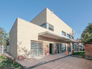 Chalet independiente en C/ Les Roquetes Esq. C/ Joan D´Asturias, Barberà del Vallès (Barcelona) 34