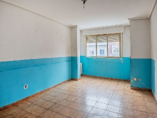 Piso en C/ Emiliano A. Sanchéz Lombas, Bembibre (León)  2