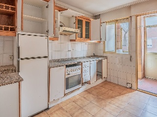 Piso en C/ Emiliano A. Sanchéz Lombas, Bembibre (León)  4