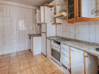 Piso en C/ Emiliano A. Sanchéz Lombas, Bembibre (León)  6