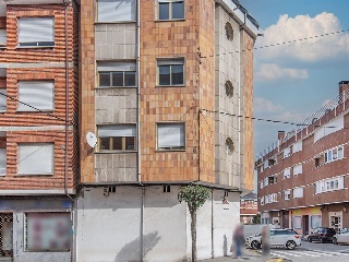 Piso en C/ Emiliano A. Sanchéz Lombas, Bembibre (León)  18