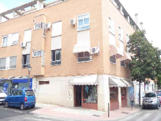 Local en Av Conde de Coruña 2