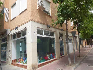 Local en Av Conde de Coruña 4