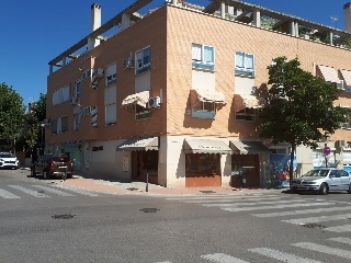 Local en Av Conde de Coruña 8
