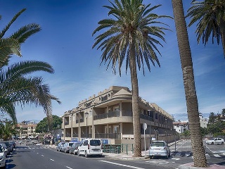 Locales en Playa Calera 2