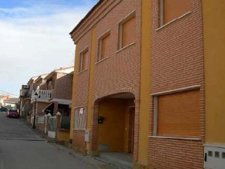 Casa adosada en C/ Francisco Tomás Valiente 2