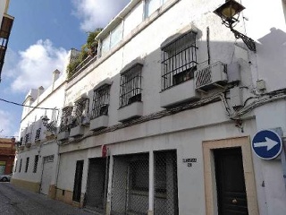 Local en venta en Puerto De Santa María de 94  m²