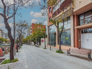 Local comercial en Av/ Paìsos Catalans, Tarragona 18