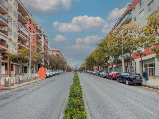 Local comercial en Av/ Paìsos Catalans, Tarragona 21