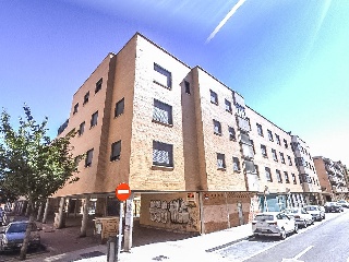 Local en venta en Valladolid de 104  m²