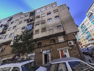 Piso en venta en Badalona de 64  m²