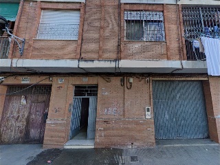 Garaje en venta en Algemesí de 14  m²