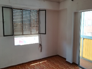 Piso en C/ Almendro 3