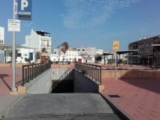 Garajes situados en Puente Genil 2