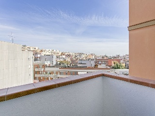 Pisos en C/ Margall, Barcelona 15