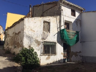 Inmueble situado en Requena 2